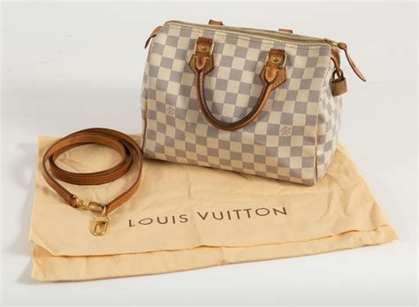 bauletto louis vuitton seconda mano made in france|louis vuitton france.